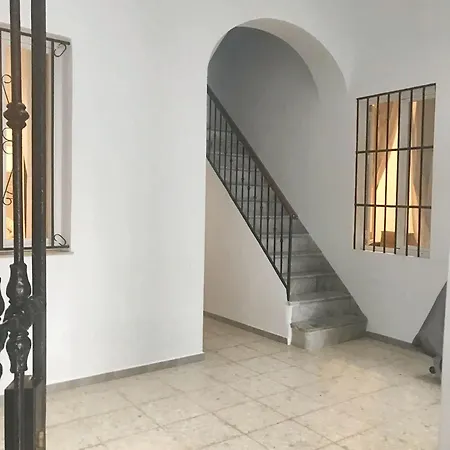 Apartment Spacious In 130 M² With Balcony And View *
