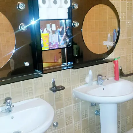 Apartment Spacious In 130 M² With Balcony And View Cadiz